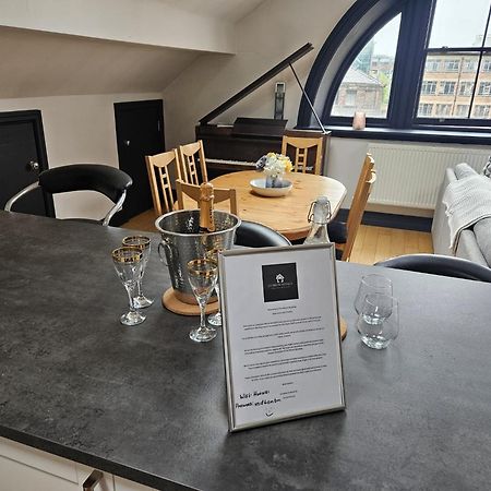 2 Bedroom City Centre Penthouse Loft Apartment Liverpool Exterior photo